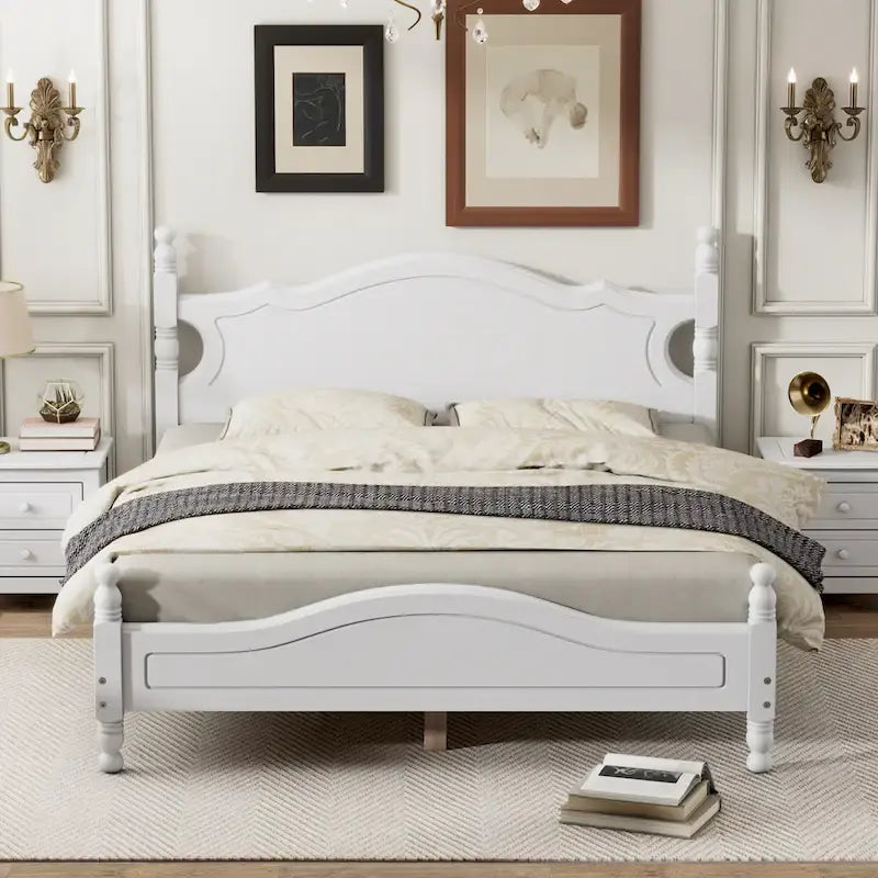 Letto a piattaforma in legno di pino con testiera