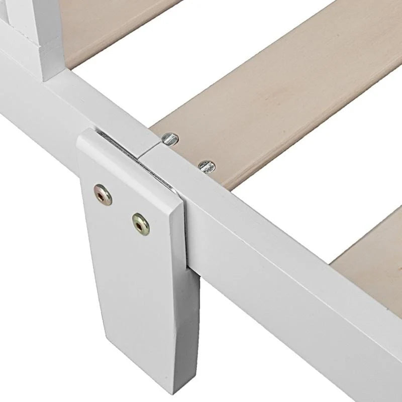 Lettino per bambini in legno con sponde di sicurezza