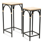 Set di 2 tavolini quadrati in legno e metallo con dettagli in rattan
