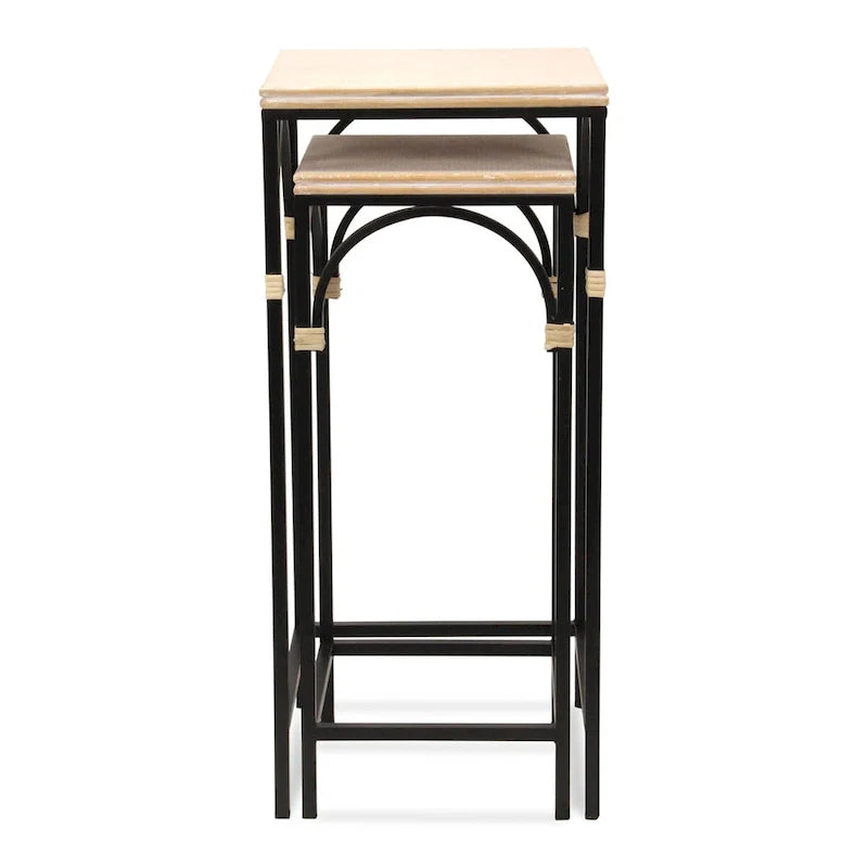 Set di 2 tavolini quadrati in legno e metallo con dettagli in rattan